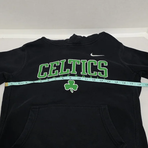 Nike Kids Celtics Basketball Hoodie - Black and Green - Picture 4 of 6